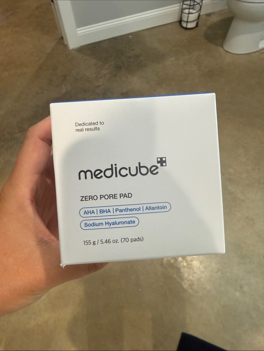 Medicube Zero Pore Pad Toner Pads — White with Blue Accents